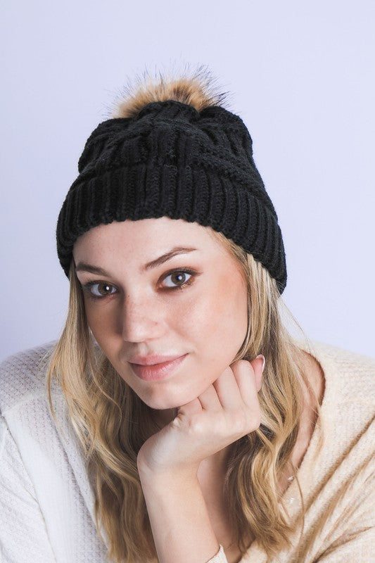 POM KNITTED BEANIES