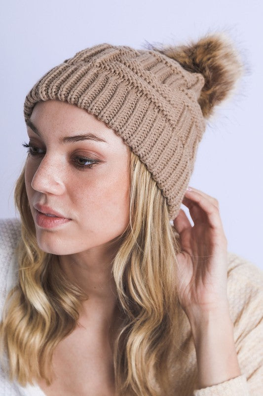 POM KNITTED BEANIES