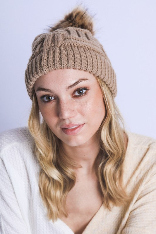 POM KNITTED BEANIES