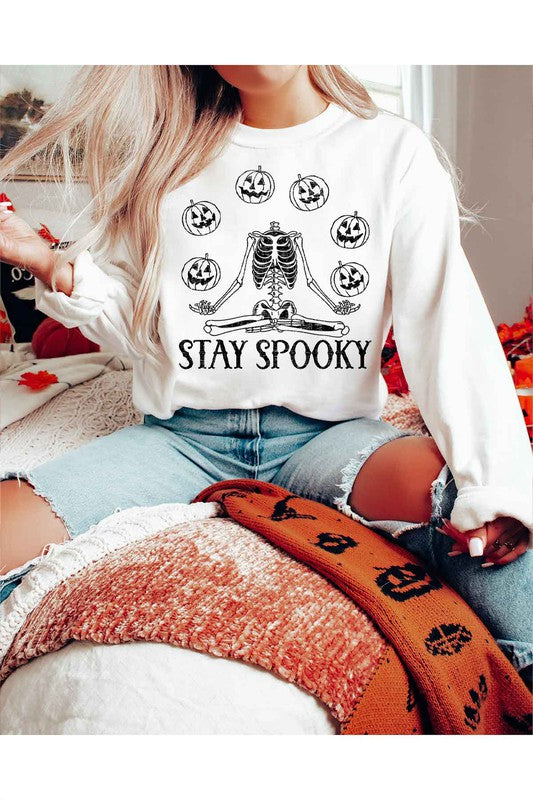 SPOOKY HALLOWEEN GRAPHIC PLUS SIZE SWEATSHIRT