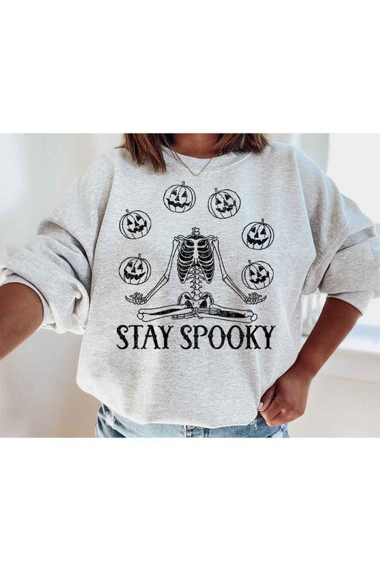 SPOOKY HALLOWEEN GRAPHIC PLUS SIZE SWEATSHIRT