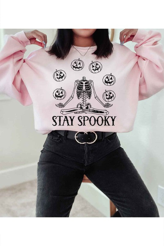 SPOOKY HALLOWEEN GRAPHIC PLUS SIZE SWEATSHIRT