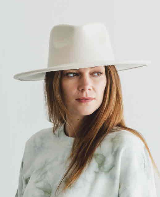 WIDE BRIM DANDY PANAMA HAT FOR WOMEN